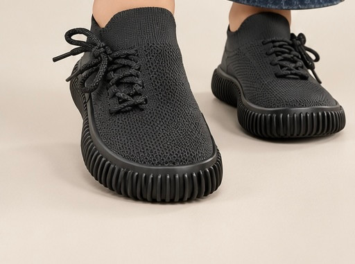 کتونی یزی (yeezy)جورابی بچگانه تمام مشکی کد۱۱۱۵